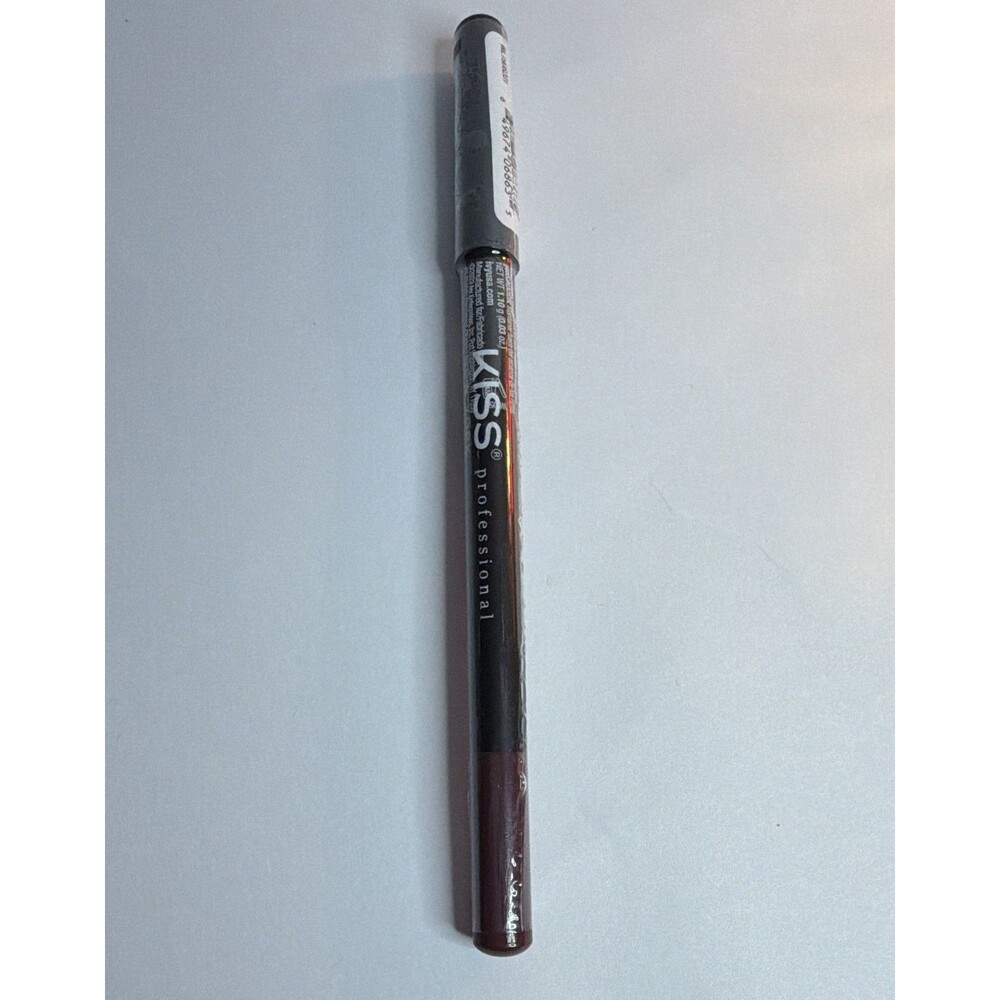KISS Professional New York Lip Liner Pencil Plum WL19